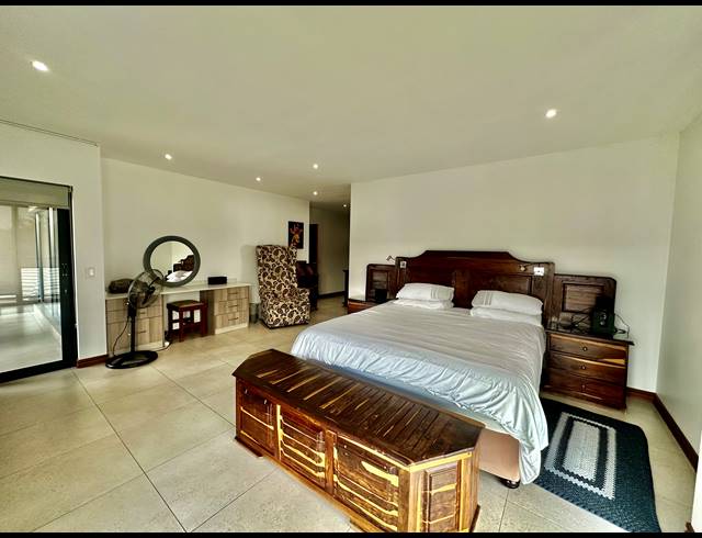 4 BEDROOM HOUSE FOR SALE IN EYE OF AFRICA ESTATE